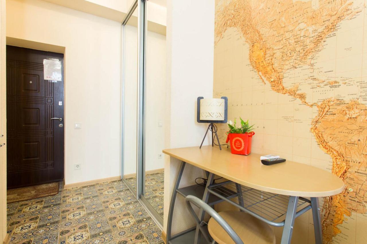哈尔科夫New Studio In The Center - Korolenka Str. 25/62公寓 外观 照片
